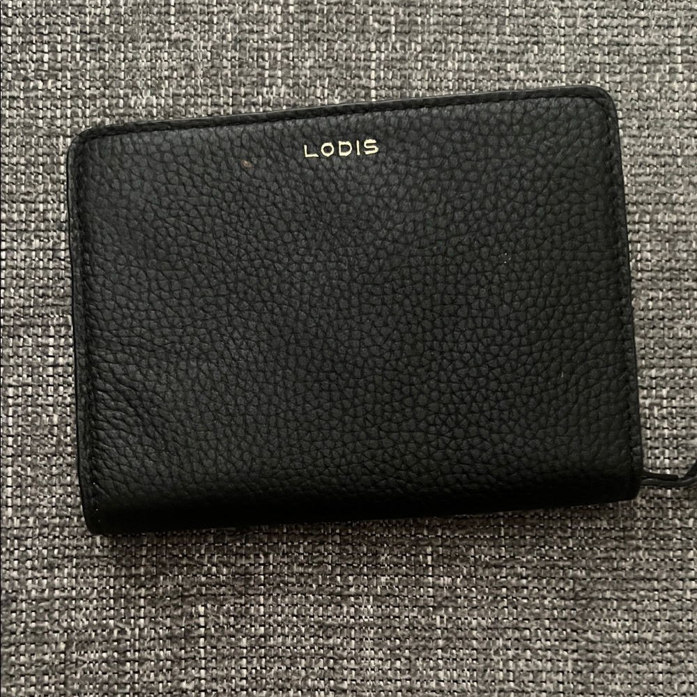 Lodis Pebbled Black Leather Wallet